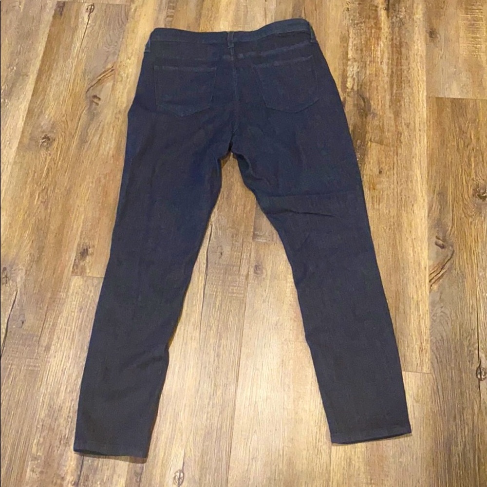 Universal Thread Mid Rise Skinny Jean - Picture 3 of 4